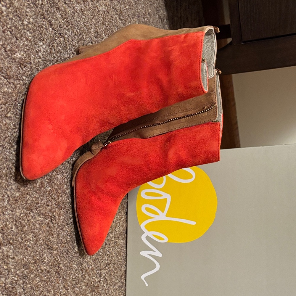 Boden Women's Vibrant Red and Tan Ankle Boots